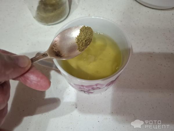 Рецепт: Белковый омлет - С колбасой и сыром.