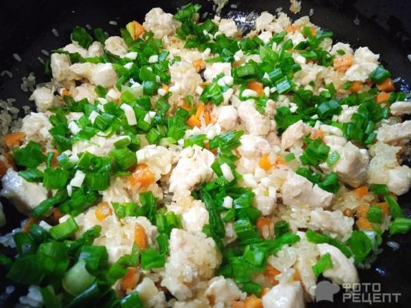 Рецепт: Куриный суп с рисом - и томатами и без картофеля