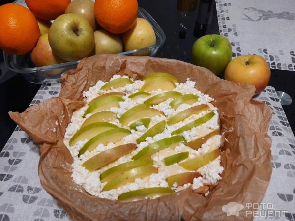 Рецепт: Пирог яблочный быстрый - С творогом.