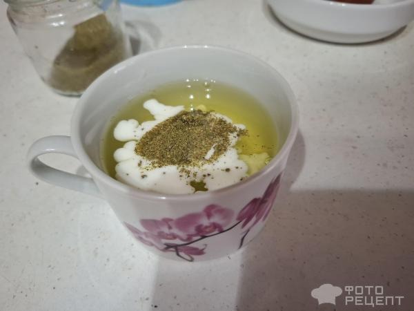 Рецепт: Белковый омлет - С колбасой и сыром.