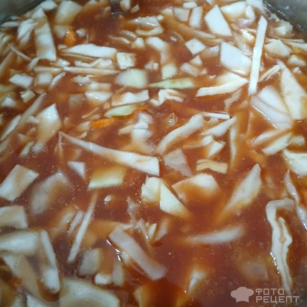 Рецепт: Постные томатные щи с рисом на грибном бульоне - Рецепт сытных постных щей без картофеля.