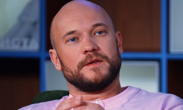 Звезда "Реальных пацанов" рассказал о психологе, к которому пришлось отвести детей