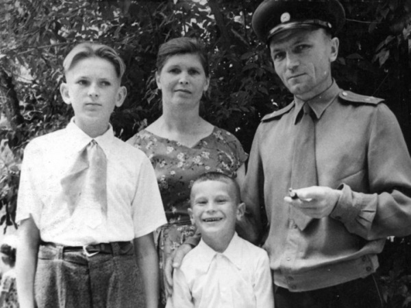 Вице-президент РАН Сергей Чернышев рассказал об испытаниях нового российского сверхзвукового самолета