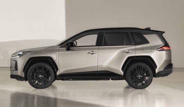 Представлена новая Toyota RAV4: только гибриды