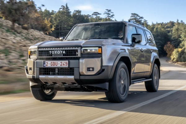 Toyota Land Cruiser для Европы: фургон и дизельный гибрид Toyota Land Cruiser для Европы: фургон и дизельный гибрид