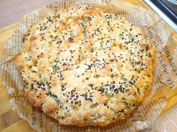 Рецепт: Пирог на кефире - с зелёным луком