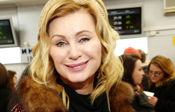 Вика Цыганова назвала Киркорова "существом в блёстках"