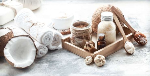 Банный чан или SPA-салон под открытым небом: польза для красоты и здоровья кожи