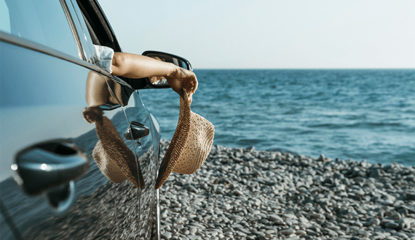 Москвичи стали чаще ездить на такси в Сочи и Крым