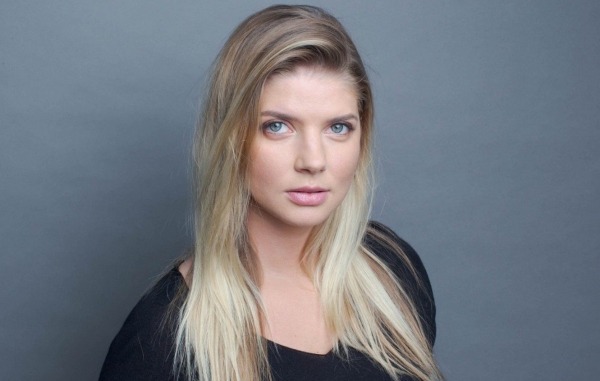 Настя Задорожная объяснила обучение дочери плаванию