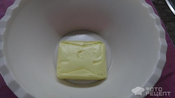Рецепт: Кекс с начинкой из клюквенного желе - Простые и очень вкусные.
