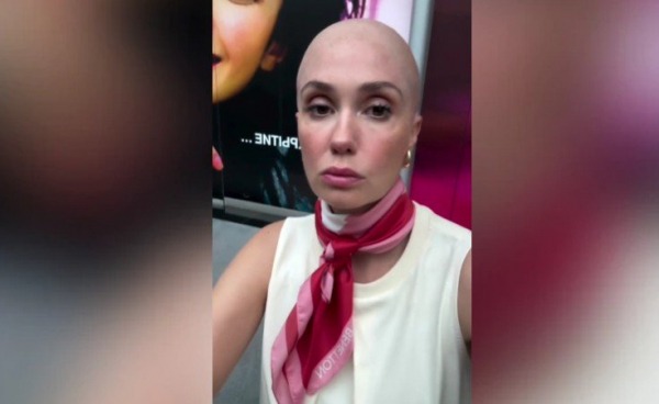 Агата Муцениеце испугала поклонников лысой головой
