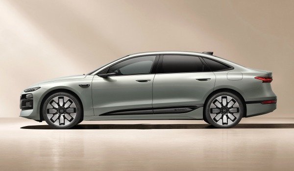 Седан Audi A6L e-tron &mdash; со своими техникой и электроникой