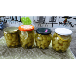 Рецепт: Виноград, консервированный в сиропе с лимоном и мятой - Очень красиво и вкусно.