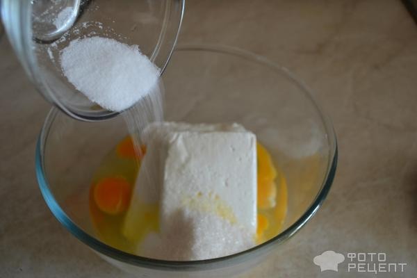 Рецепт: Творожная запеканка без муки и манки - С яблоками, корицей и медом Рецепт: Творожная запеканка без муки и манки - С яблоками, корицей и медом