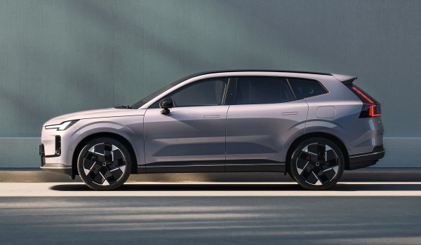 Новый кроссовер Volvo XC70: официальная премьера
