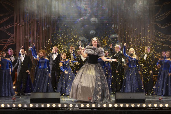 &laquo;Геликон-опера&raquo; привезла на Чукотку 4 тонны декораций