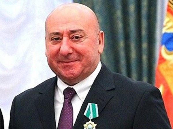 &laquo;Крепко держал театр&raquo;: почему задержали экс-директора театра Сатиры