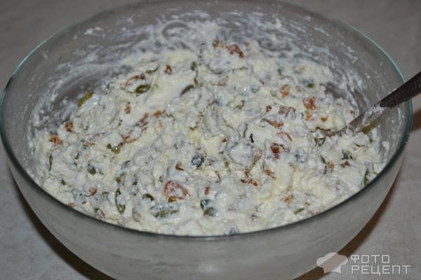 Рецепт: Запеканка творожно-фруктовая - С изюмом, тыквенными семечками и сиропом из смородины Рецепт: Запеканка творожно-фруктовая - С изюмом, тыквенными семечками и сиропом из смородины