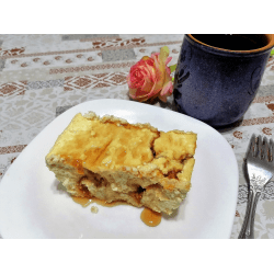 Рецепт: Запеканка творожно-фруктовая - С изюмом, тыквенными семечками и сиропом из смородины Рецепт: Запеканка творожно-фруктовая - С изюмом, тыквенными семечками и сиропом из смородины