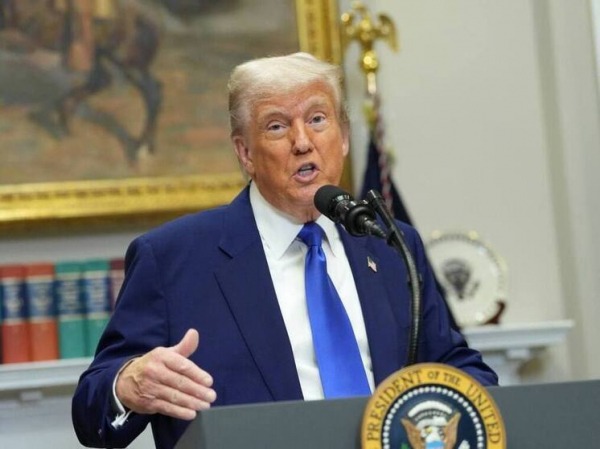 Тарифная атака Трампа: Вашингтон выставил миру счет на 15%