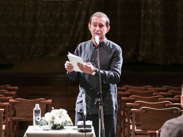 Какая МХАТская игра: Хабенского прочат в ректоры несмотря на запрет в уставе