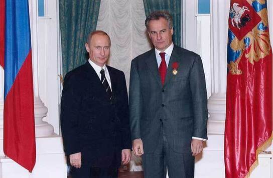 Ковчег исчезающих эпох Сергея Ястржембского