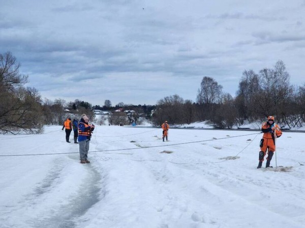 «Работа в минус и вслепую»: эксперты рассказали о поисках детей в Звенигороде