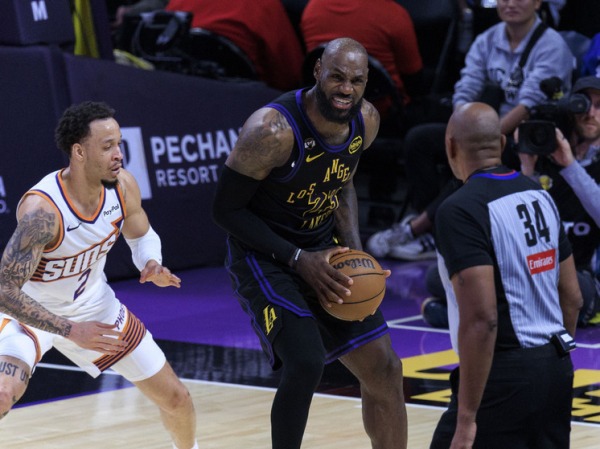 Известный баскетболист установил исторический рекорд в НБА