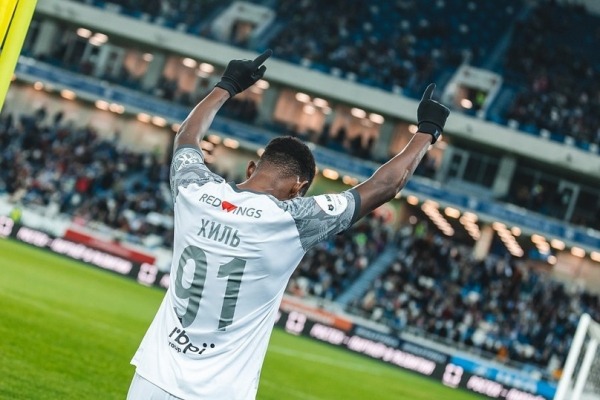 Сергей Петренко: "Зенит" пока не убеждает, лидер так играть не должен