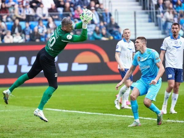 Сергей Петренко: "Зенит" пока не убеждает, лидер так играть не должен