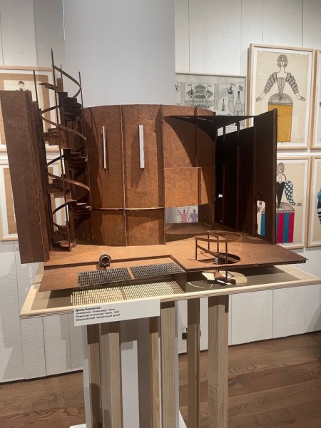 Театр без единого актёра: в Москве впервые показали художественное закулисье «Современника»