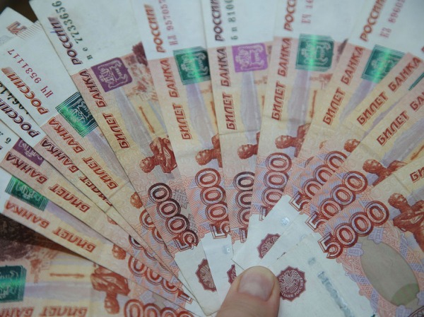 Отцу подростка, поджегшего АЗС по приказу мошенников, возместили ущерб