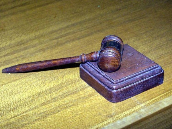 Жертву домашнего насилия после двух оправданий посадили на 8,5 лет